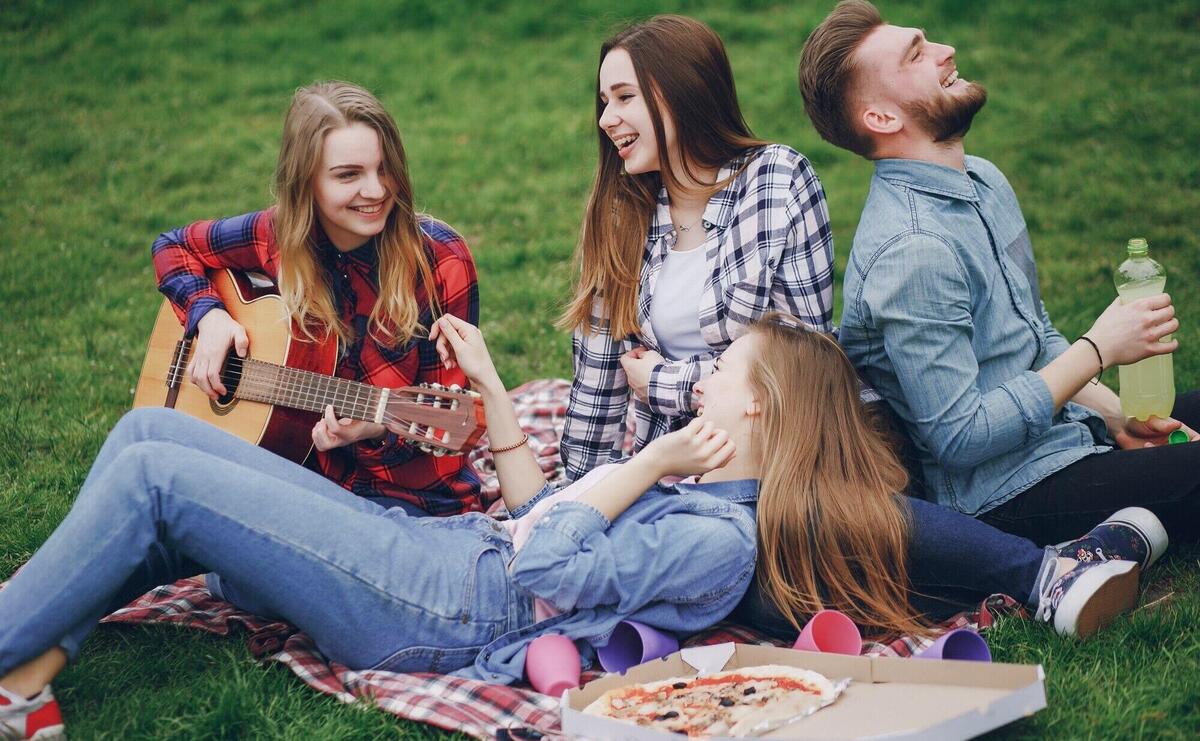 Friends on a picnic